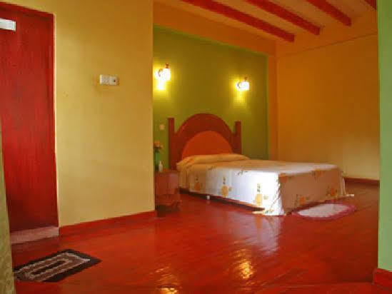 Hotel Slightly Chilled Nallathanniya Esterno foto
